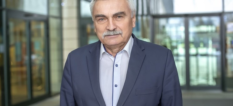 Prof. dr hab. inż. Marek Gosztyła
