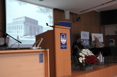 Uczestnicy konferencji w trakcjie dyskusji