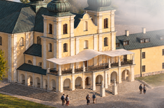 Koncepcja zadaszenia galerii bazyliki